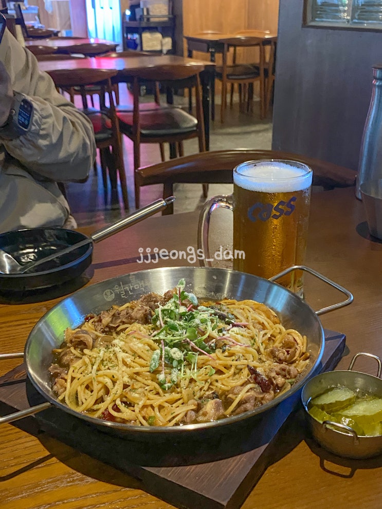  광주 상무지구 치평동 술집 월간맥주 상무점