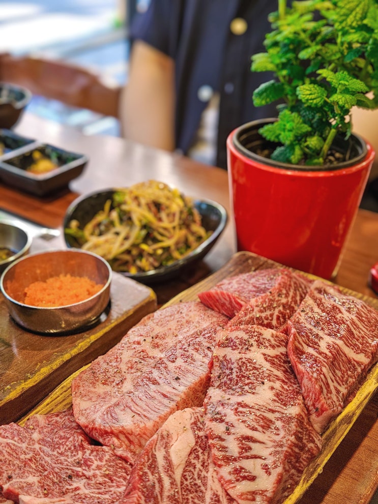  구월동 고기맛집 - 화룽 구월점 와규 소고기 맛집 점심특선까지!