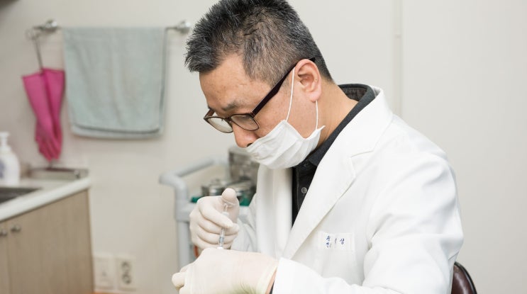  서울대입구피코문신제거·타투제거, 통증은 줄이고 효과는 높은 레이저문신제거가 필요하시다면 서울대입구역피부과에서