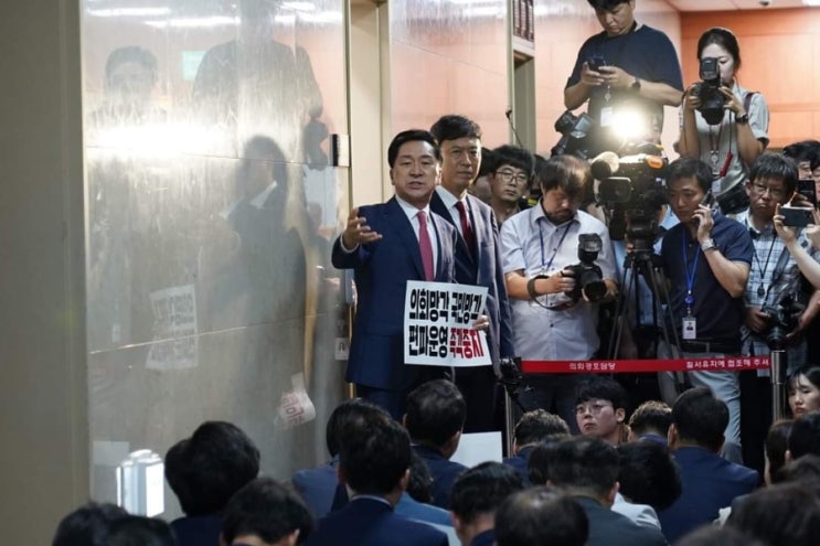 채 상병 <b>특검법</b> 상정을 염두에 둔 <b>우원식</b> 의원과 민주당의 꼼수