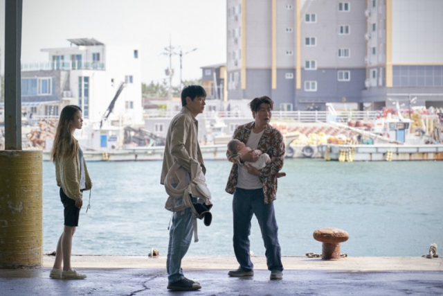 "아동 포획틀" 보호출산제는 귀태…폐기돼야 한다 "아동 포획틀" 보호출산제는 귀태…폐기돼야 한다