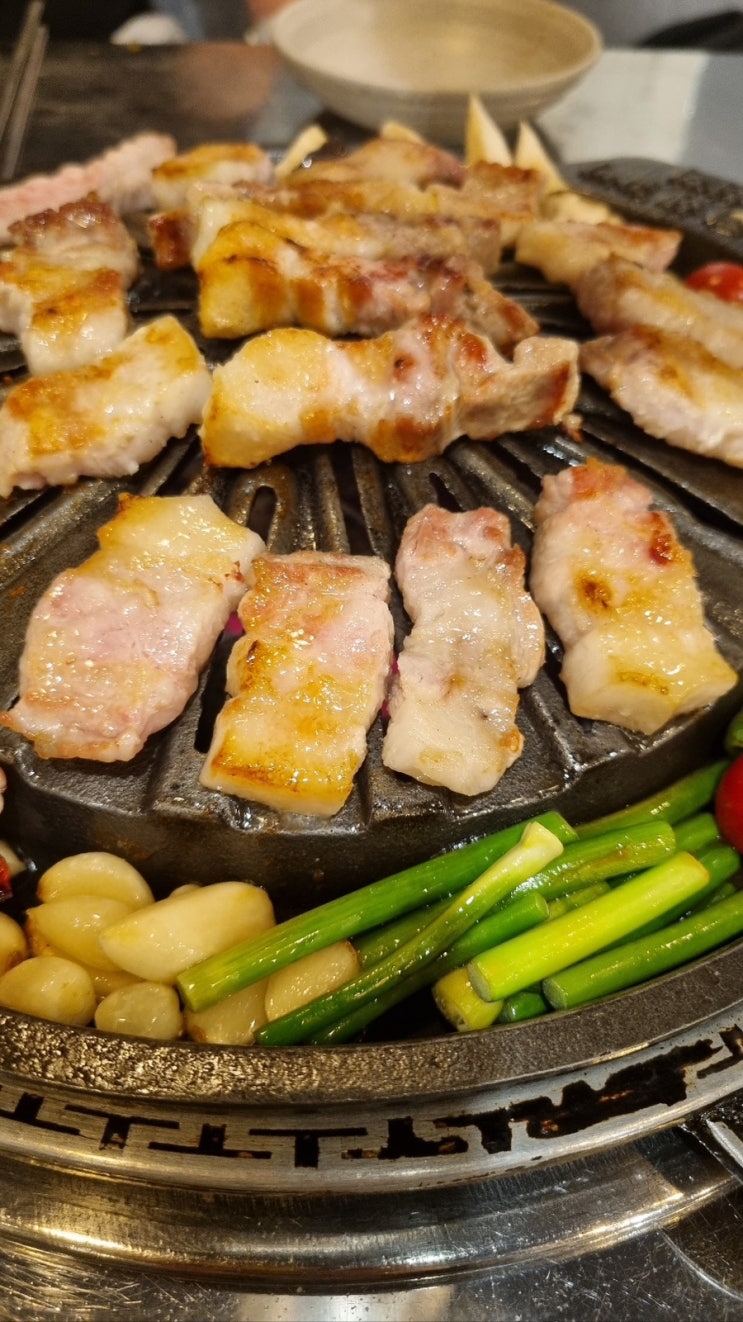  울산 아쿠아왁싱 남자왁서가 추천하는 태화강 국가정원 고기집 돼지생갈비상회