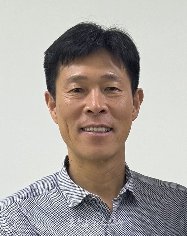  광주광역위생매립장 주민들 송용수 환경국장에게 감사패 전달, 환경시설 주변 주민들 불편사항 적극 해결