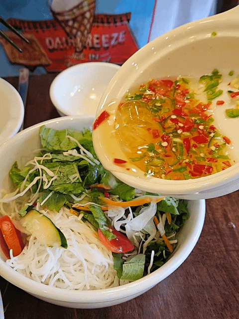  [동탄 능동 맛집] 창앤호아마이 (분짜, 모닝글로리 맛집 추천, 재방문까지 메뉴 7가지 부시고 온 후기)