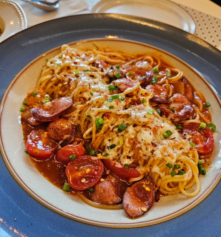  주말 브런치 맛집은 준브로 수성못