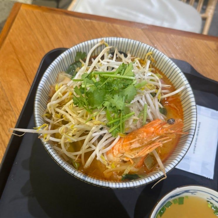  판교 현대백화점 맛집 스트릿