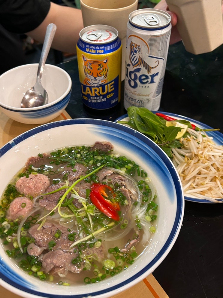  베트남 다낭 쌀국수 맛집, 코바 쌀국수 (Cô Ba Phở bò, 쌀국수, 분짜, 짜조)