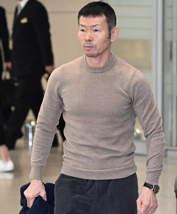<b>손웅정</b> 감독, 아동학대 <b>혐의</b>로 <b>검찰</b> 조사 "아이들에 대한 사랑... 