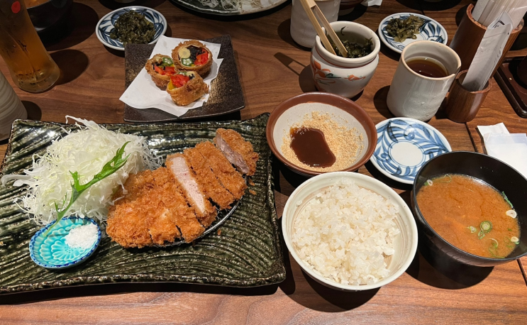  교토 로스카츠가 맛있던 돈카츠 맛집 교토 가츠쿠라