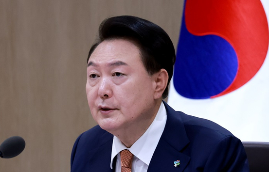  윤석열 대통령탄핵 청원 90만명 돌파... 국민적 관심 폭발