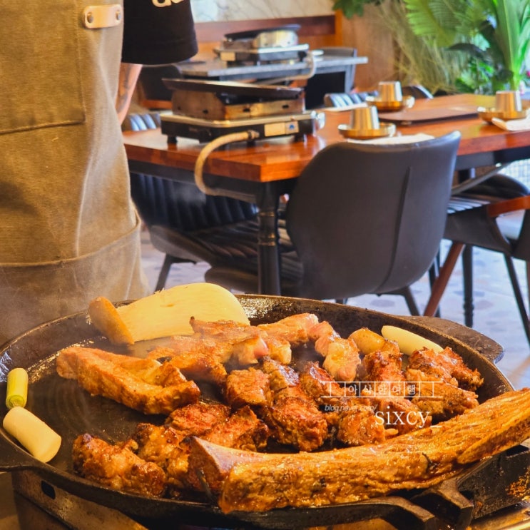  광주 북구 용봉동 맛집 화원짚불구이 모임에는 우대갈비
