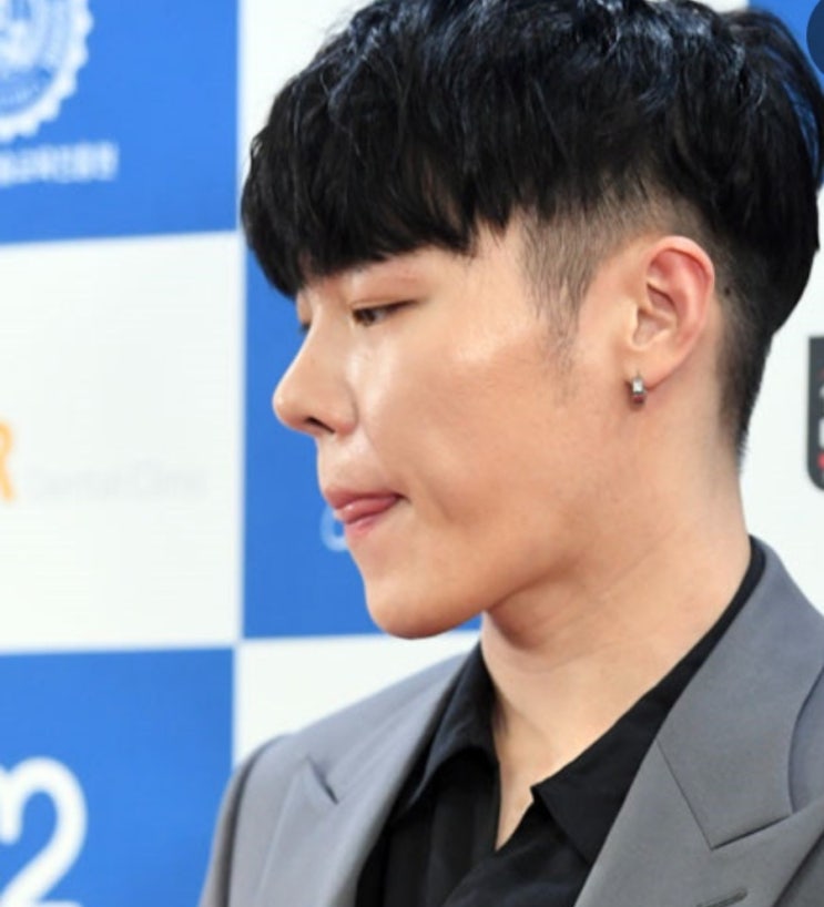 <b>프로포폴 집유 휘성</b>, 19금 앨범으로 복귀 선언