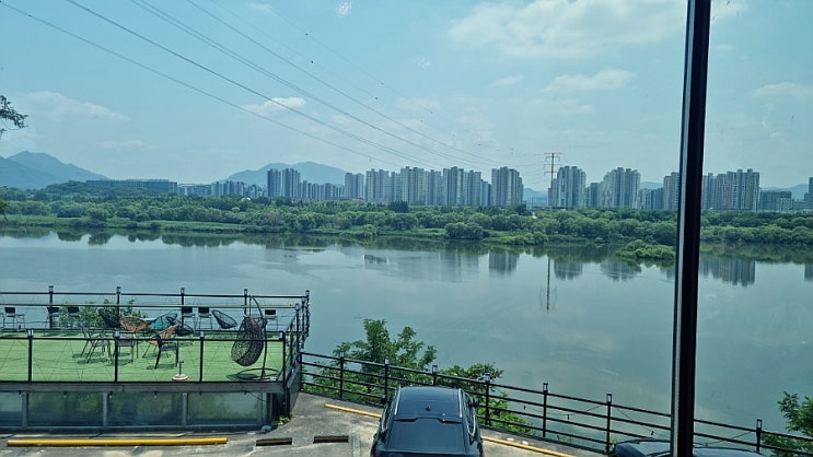  남양주 한강뷰 데이트 - 한강뷰 카페