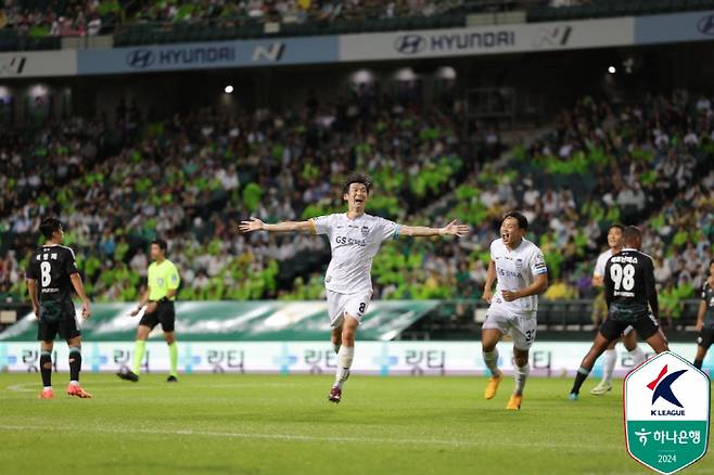 징크스마저 깨진 <b>전북</b>, 전설매치 충격의 1-5 대패