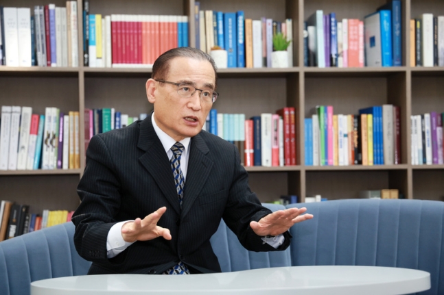 <b>이종섭</b> 막는다' 민주 위성락 의원 "특임공관장 <b>자격 심사</b>... 