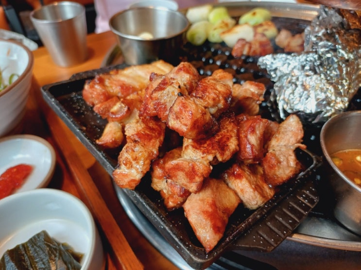  대구 신세계백화점 근처 맛집 신천동 동대구역 구워주는 고기집 강씨목삼