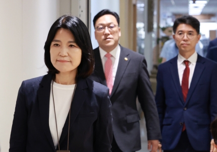 <b>이진숙</b> 방통위원장 내정자 <b>프로필</b> 방송 공기 아닌 흉기