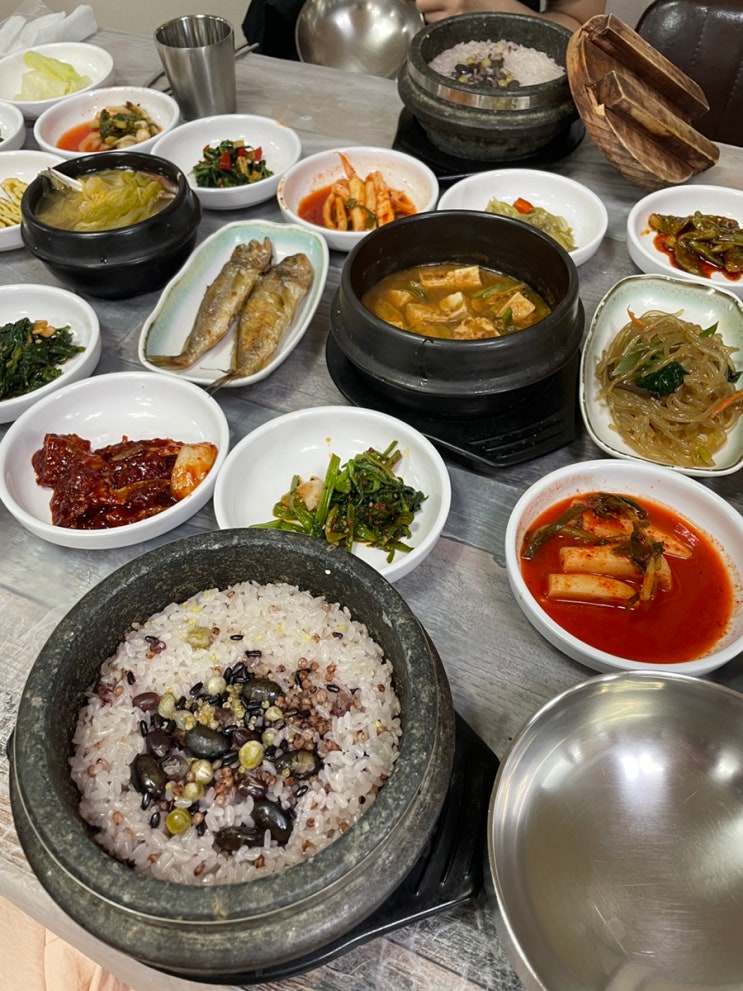  충남 서산 백반 맛집 영양돌솥밥 게국지 제육볶음