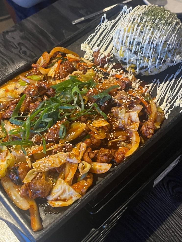  연제동 오층집 :광주 연제동 핫플,넓고 분위기 좋은 한식주점,야외테라스 술집