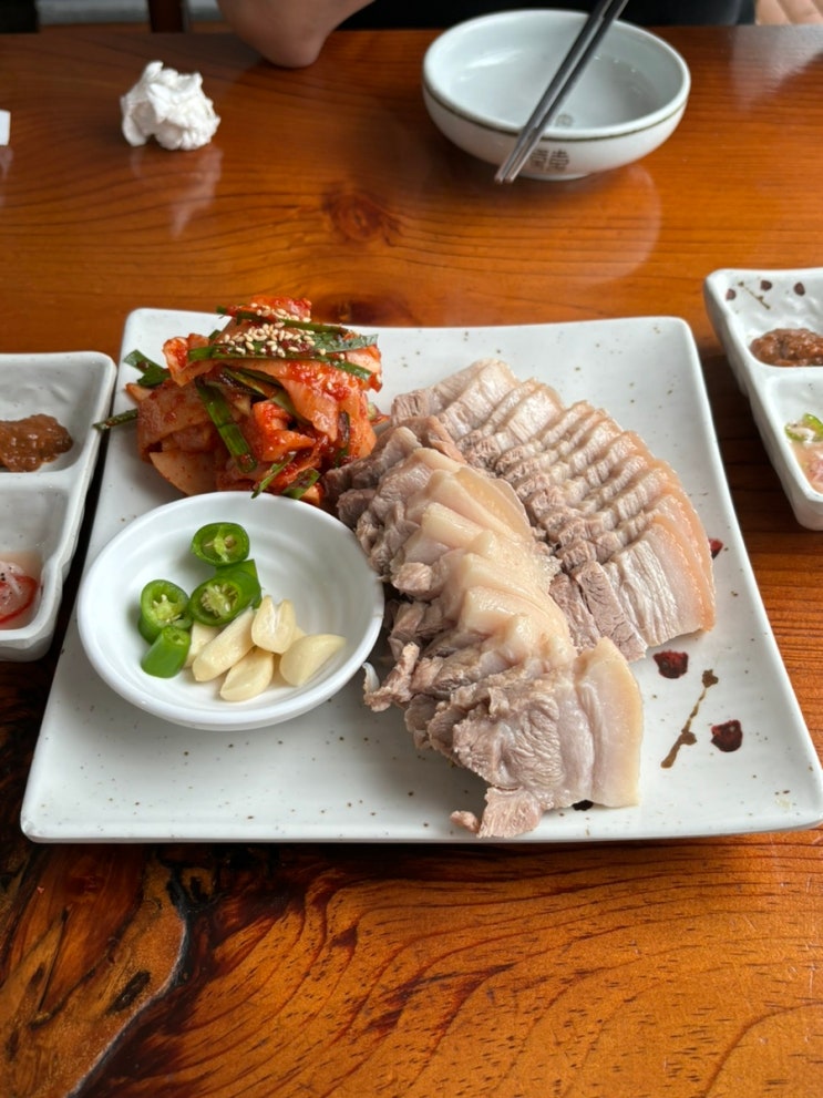  아난티CC 근처 점심 '네자매 평강막국수' : 가평 설악 블루리본 맛집