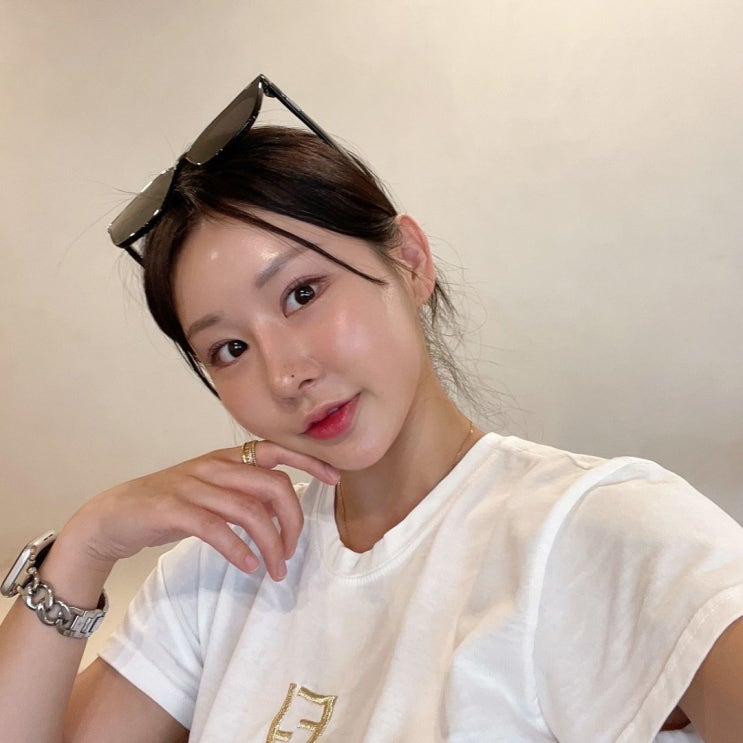  '나는 솔로' 21기 옥순, "이름 개명" 1회 만에 학폭 의혹...지인 등장에 논란은 계속