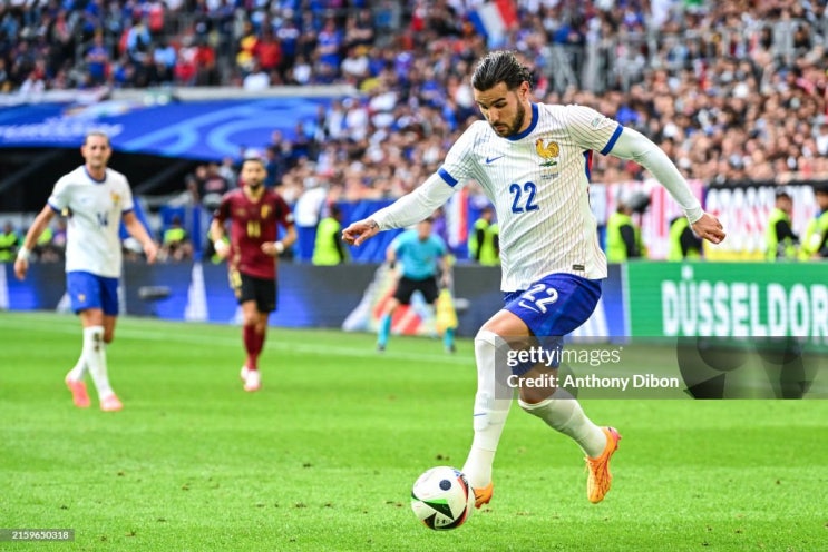  7월 4일 목요일 해외축구 이적시장_BBC 가십 / 맨유 테오 에르난데스 51M 제의
