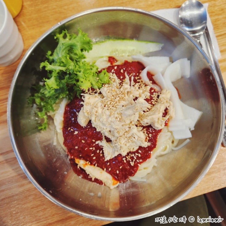 점심 장사만 하는 가산동 미사리밀빛초계국수 점심 장사만 하는 가산동 미사리밀빛초계국수