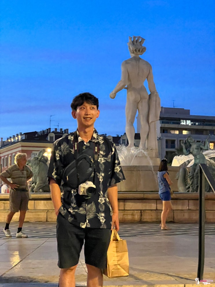  9월 프랑스 신혼여행 니스 1일차 : 르 메르디앙 니스-영국인 산책로(니스 해변)-까르푸-Boccaccio-마세나광장-NiceTolce