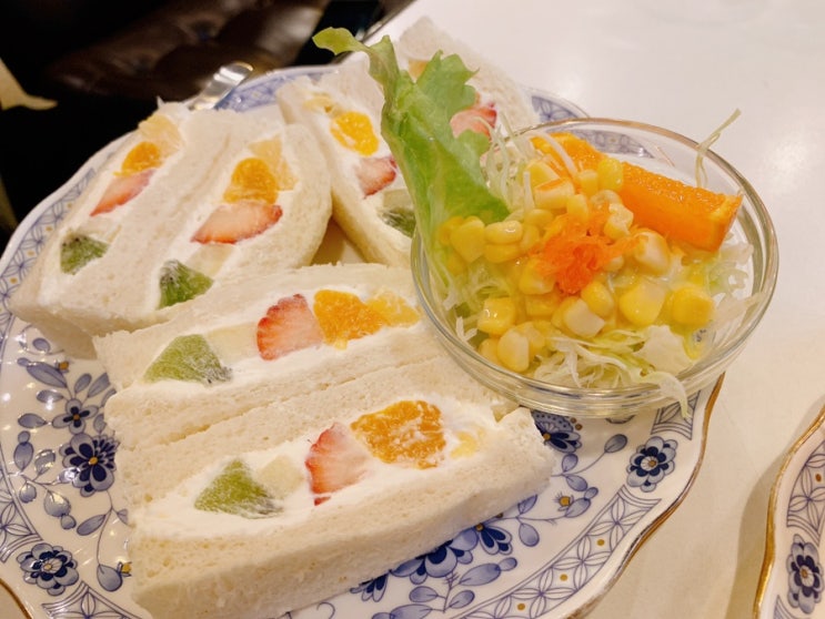  [나가사키여행] 나가사키 노포 맛집 투어 - 킷사텐 카페 후지오 후르츠산도 오뎅바 다루마