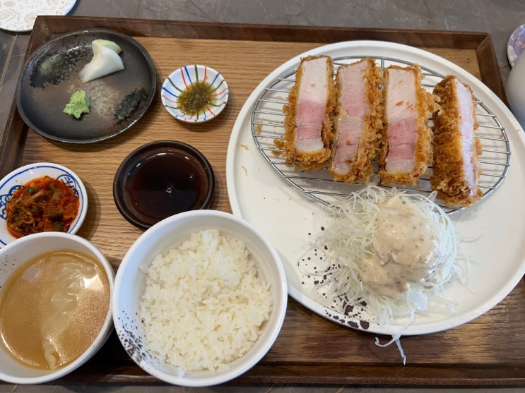  서울 동대문구 안암오거리 고려대생이 줄서서 먹는 돈카츠 맛집 <시카카츠 고대점>(특로스카츠)