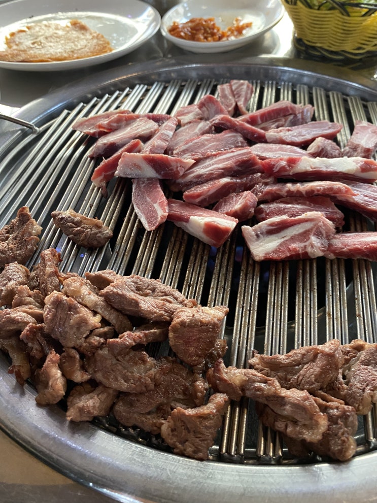  군산 달인연탄구이 수송동 고기맛집 연탄에서 굽는 소갈비살 군산고기집