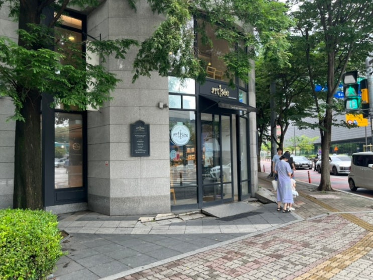  분당 정자동 카페 추천 아티제 분당정자점! 콜드브루, 디저트 미니소시지데니쉬 내돈내산 후기!