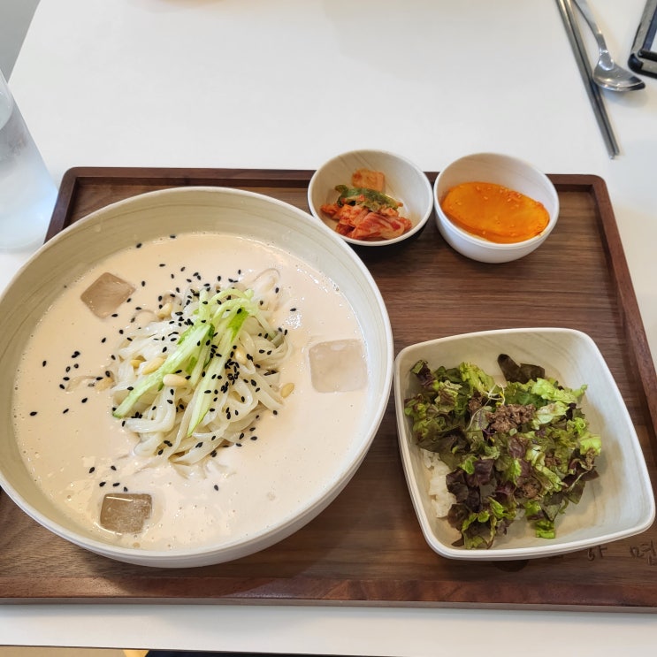 안양 맛집 근본 콩국수 도하면 아이에스비즈타워점 안양 맛집 근본 콩국수 도하면 아이에스비즈타워점