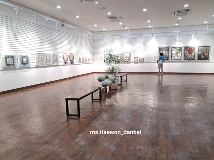 미술 전시_ 남산도서관 장미선 개인전 미술 전시_ 남산도서관 장미선 개인전