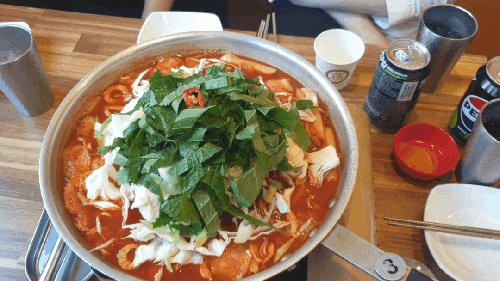  즉석떡볶이맛집으로 유명한 서울숲역맛집, 또보겠지떡볶이집 성수말랑쉼표점