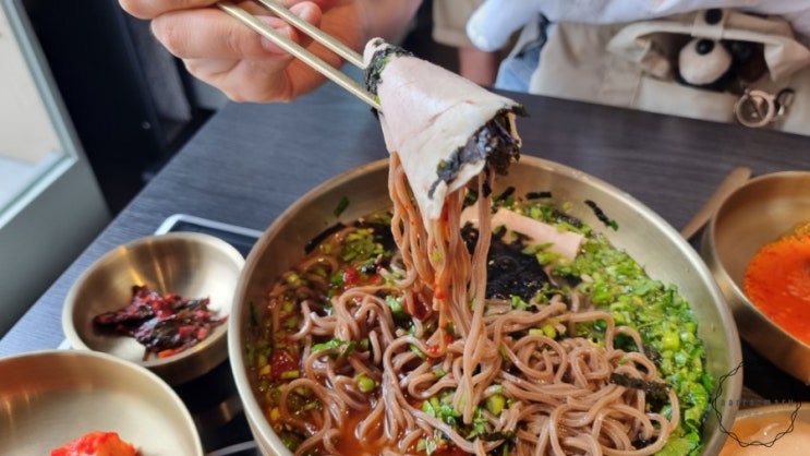  성수역 근처 성수맛집 돈골약방 후기!