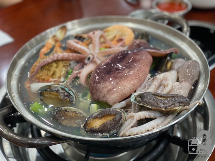  조치원맛집ㅣ최피디 해물칼국수ㅣ푸짐한 해물과 활전복ㅣ튀김같은 파전이 킥