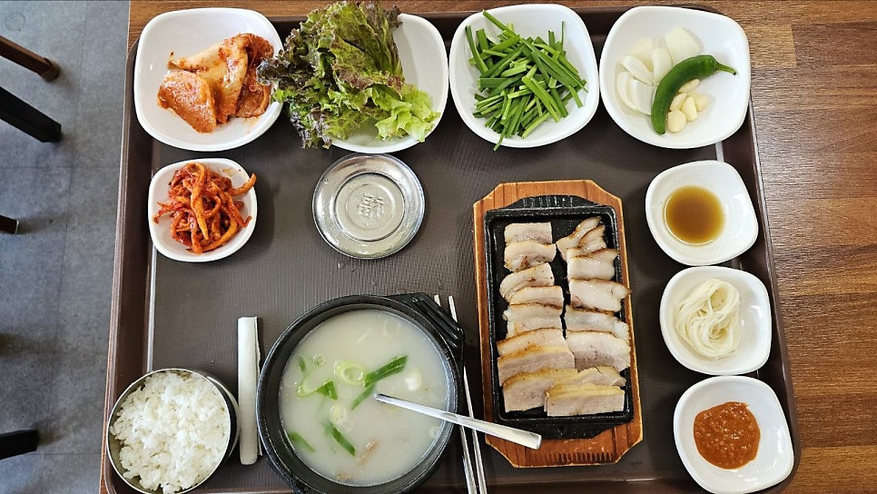 송정명가가마솥돼지국밥 사진 4