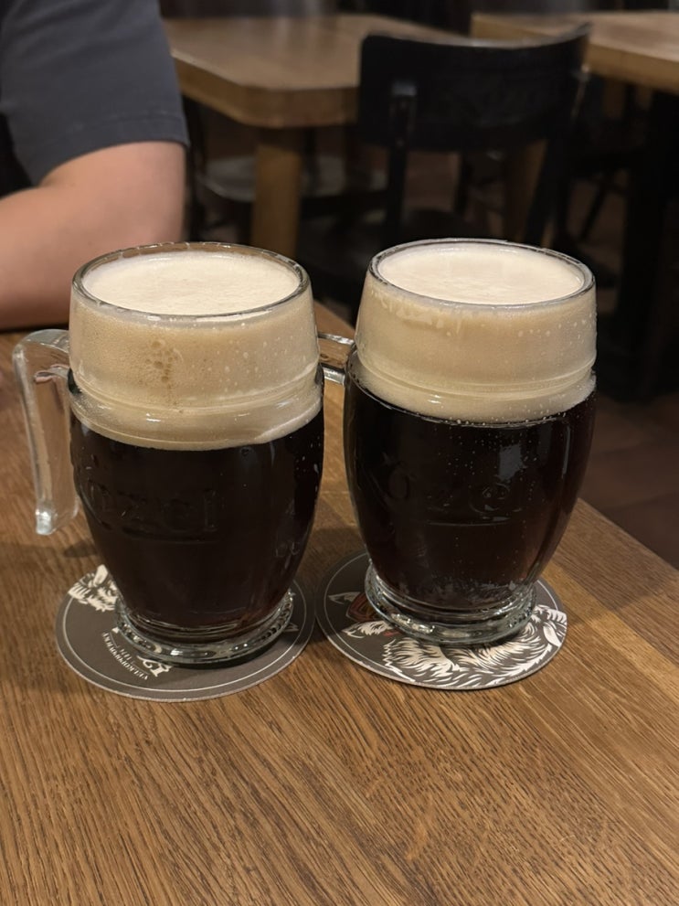  체코 프라하 맛집 코젤로브나 비추 후기 코젤 흑맥주 직영점