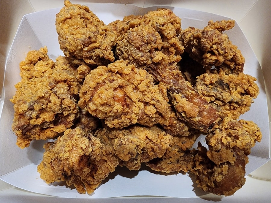 BHC치킨 안양호계점 사진 4