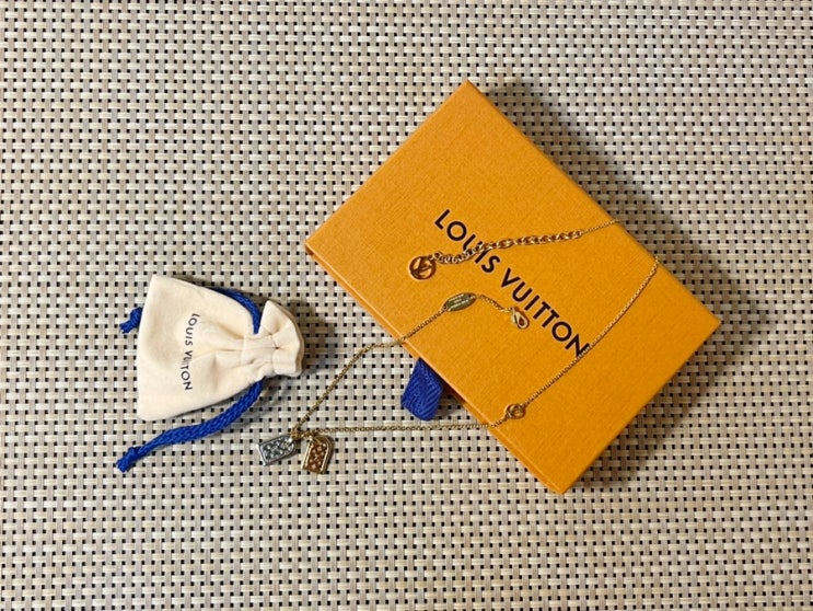  Louis Vuitton,  루이비통 나노그램목걸이 (내돈내산)
