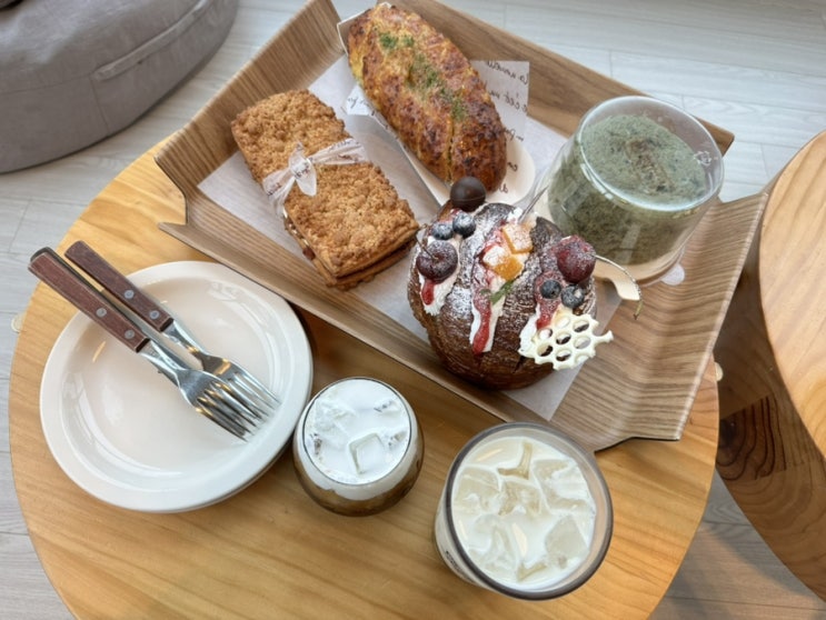  [김포 맛집] 고촌 대형 베이커리카페 재방문. 가족모임하기 좋은 카페 빵 맛집 설고단