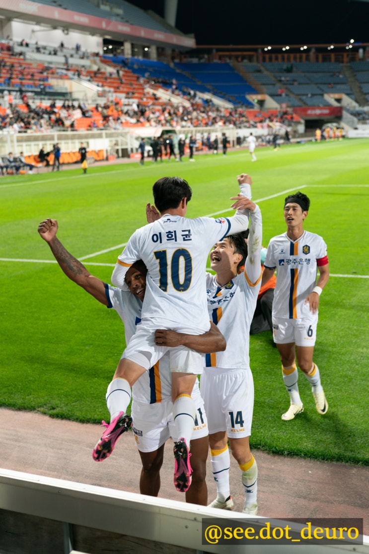 K리그 팬 일레븐 투표 / 광주 FC 가브리엘 이희균 정호연