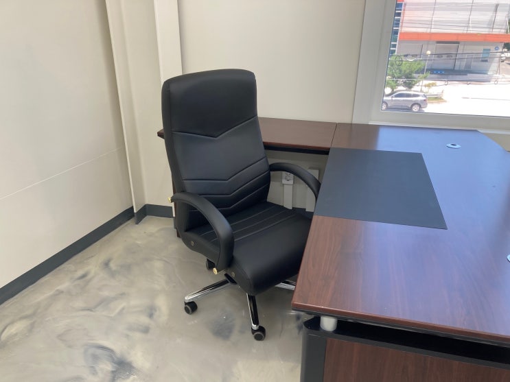  Executive Desk 중역용 책상 _ Curved type