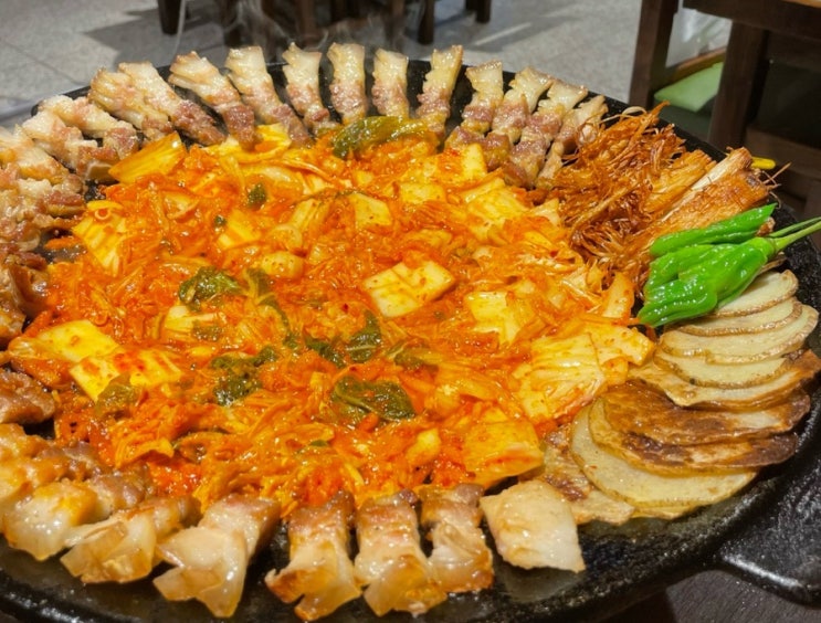  대전 유성 봉명동 찐맛집!! "세겹식당"으로 초대합니다~~