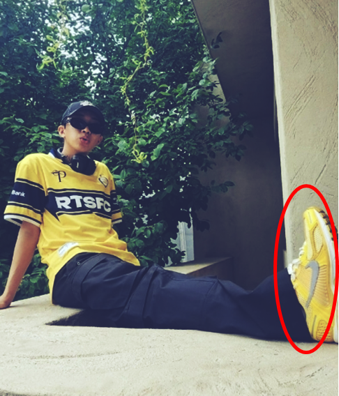  전염병 사건 인악토버 임영웅ㅣ날이조쿤 노란색 나이키운동화ㅣ목욕탕에서 도둑맞은 노란나이키신발