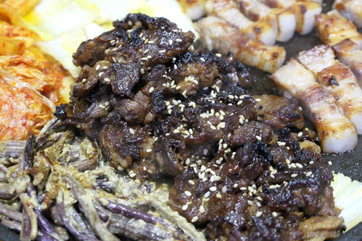  용산역 삼겹살 맛집 용산 회식장소 추천 가람떡갈비 후기: 30년 전통 숙성 삼겹살과 특별한 떡갈비