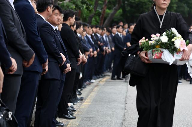 시청역 사고 유족에 날아든 '80만원 청구서'... "상식 없는 세상" 공분 시청역 사고 유족에 날아든 '80만원 청구서'... "상식 없는 세상" 공분
