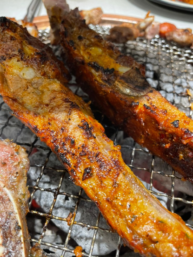  육미제당 무한리필 고기뷔페: 대장갈비 텍사스바베큐립 맛집 솔직 후기 | 현주엽 김태균 쯔양 추천