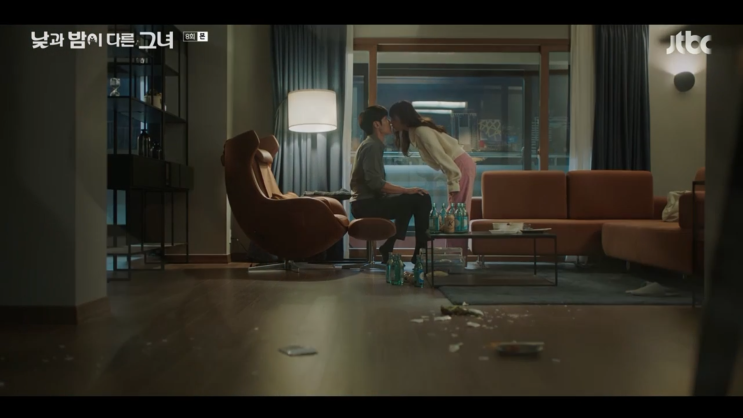 낮과 밤이 다른 그녀 8화 드러나는 백철규의 정체 그리고 이미진의 키스 도발